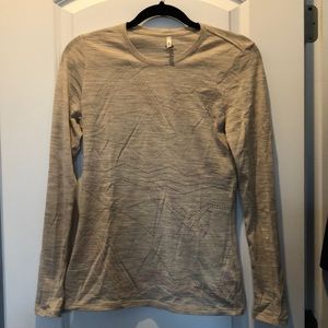 Icebreaker merino wool long sleeve tee